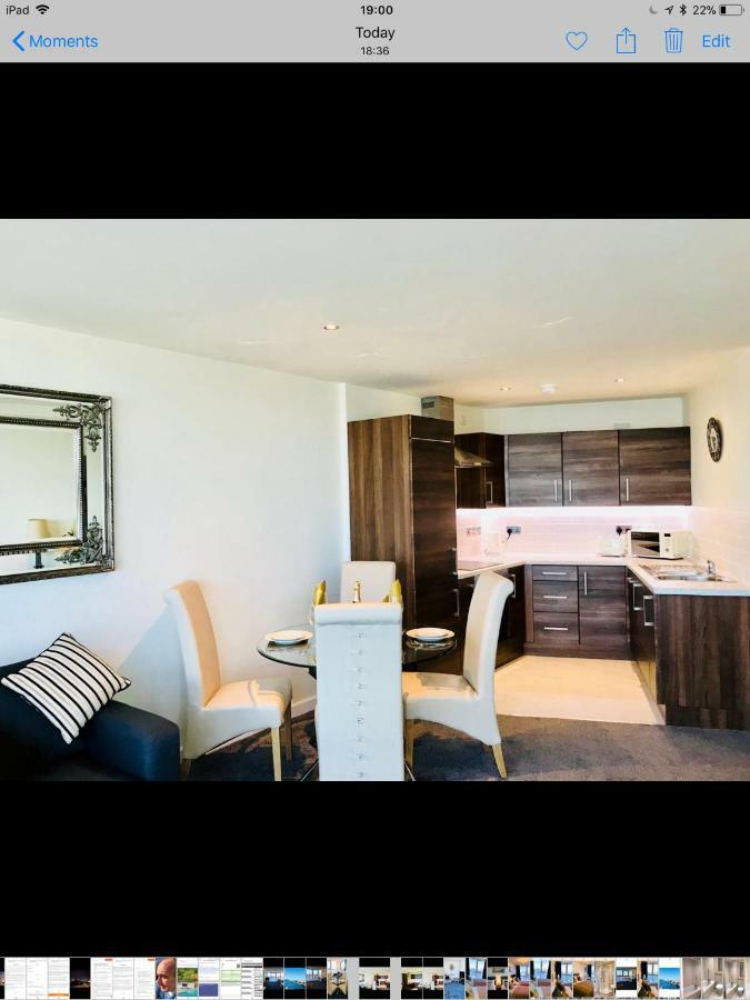 Luxury 2 Bedroom Apartment In Prime City Location 벨파스트 외부 사진